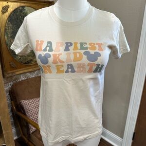 Disney Happiest Kid on Earth Cream T-Shirt Youth Medium